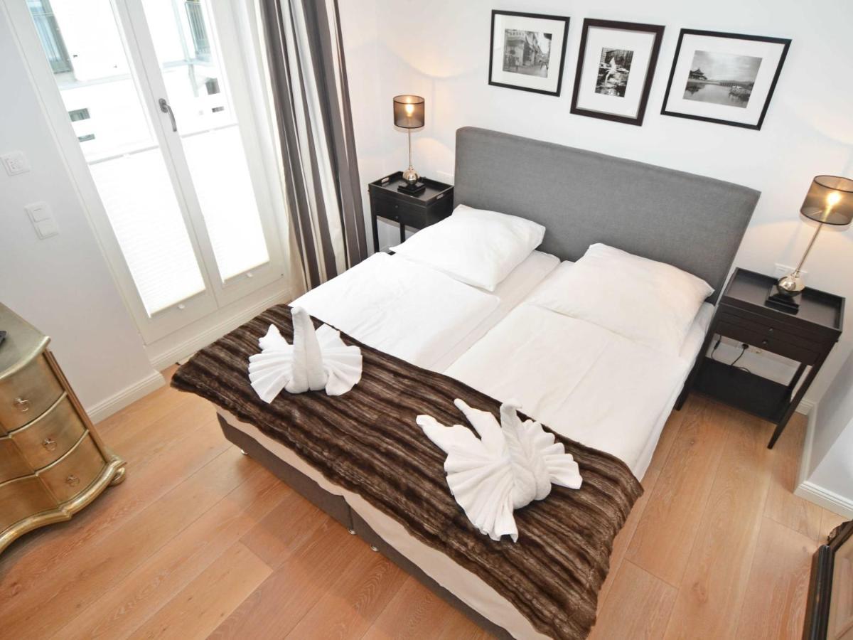 Villa "Johanna" Sellin - Wg12 Mit Kamin Und Zwei Balkonen Exterior foto
